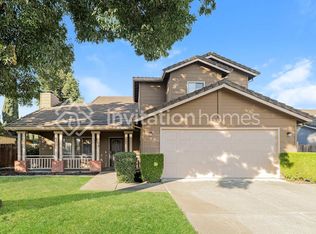 914 Fall River Trl, Vacaville, CA 95687