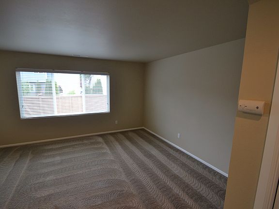 5th image of 12805 81st Avenue Ct E
