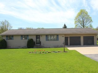 109 E Honey Creek Dr #173, Manchester, IA 52057
