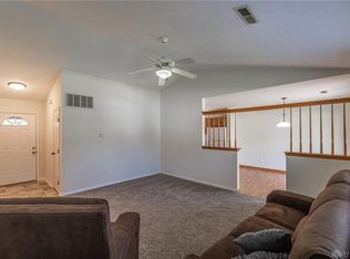 1473 Farrington Dr, Kettering, OH 45420