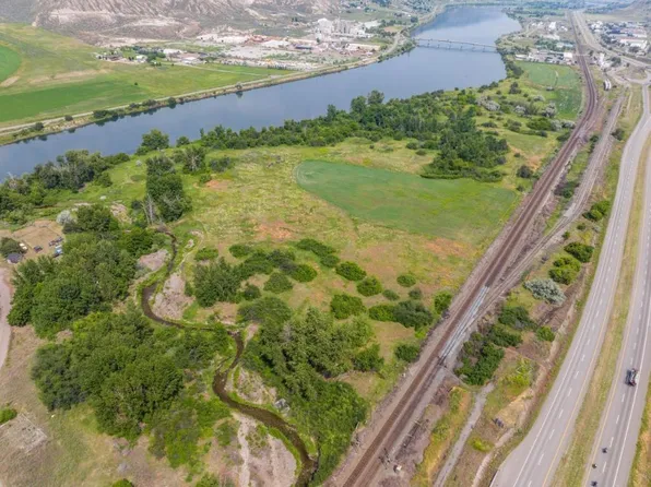 9150 Trans Canada Hwy E, Kamloops, BC V2C 6V1