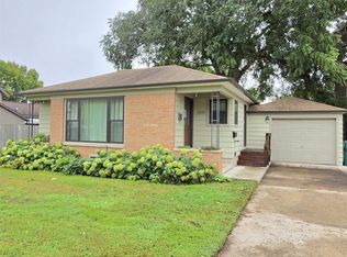 1105 11th St, Milford, IA 51351