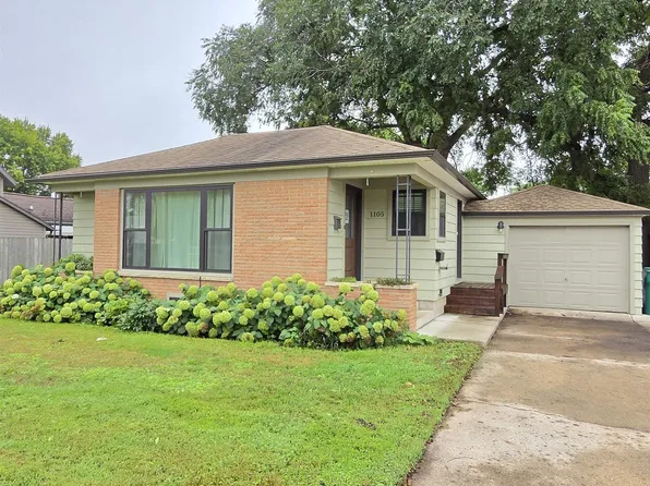 1105 11th St, Milford, IA 51351