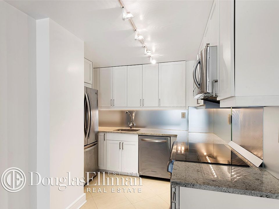 1st image of 210 W 70th St APT 304