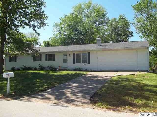 Home for Sale in Quincy, IL $129,900
