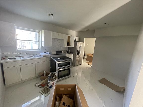 3rd image of 20400 NW 26th Ct