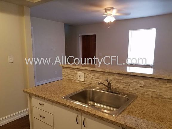 4th image of 5681 Charleston St #55