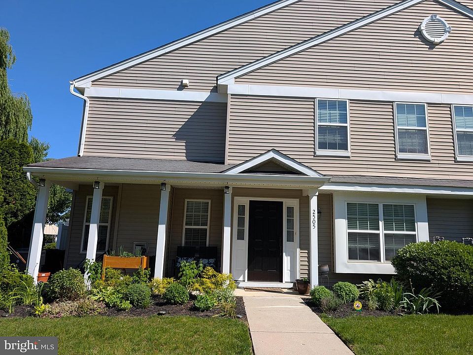 1st image of 2505 Lexington Mews