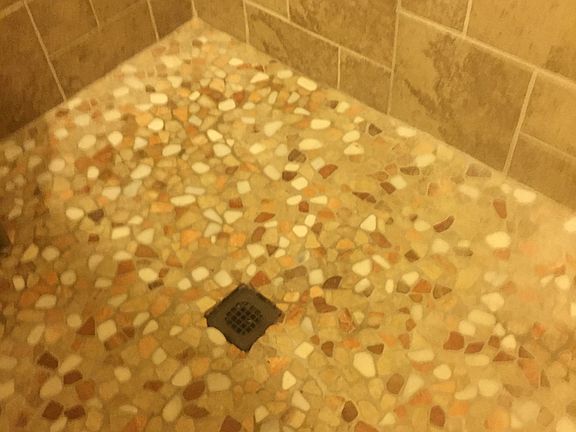 4th image of 7104 Shauna Dr