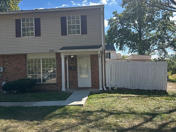 2nd image of 4939 Oakwood Trl