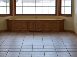 10509 Ridge Rd, Girard, PA 16417