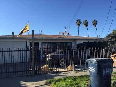 1044 W 111th St, Los Angeles, CA, 90044