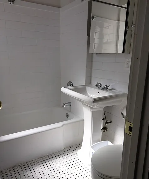 854 W Agatite Ave #2E — Photo 5