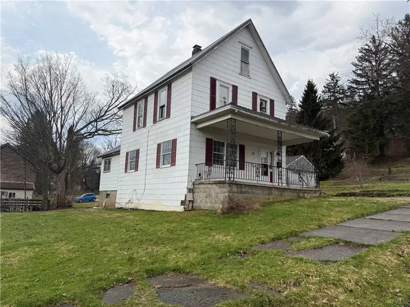 12 Thompson Ave, Bradford, PA 16701