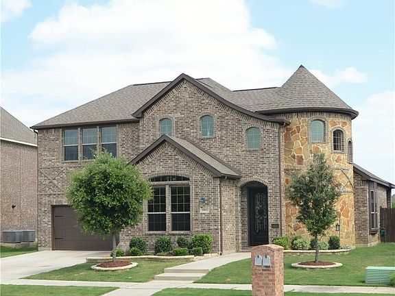 3rd image of 5805 Tawakoni Dr