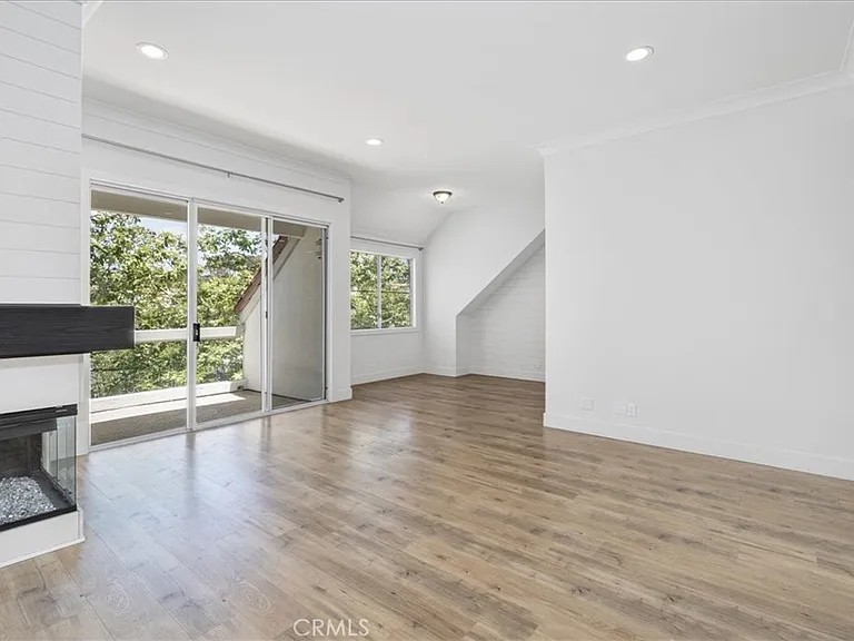 13 La Paloma — Photo 11