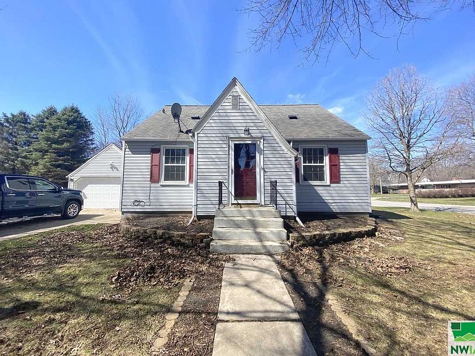1st image of 526 Larchwood Dr