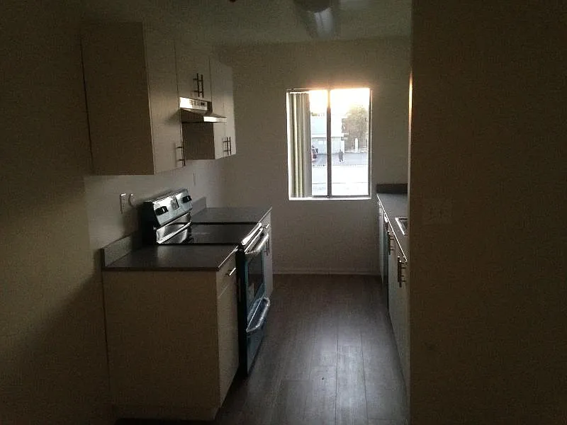 Fairmont Apartments — Photo 3