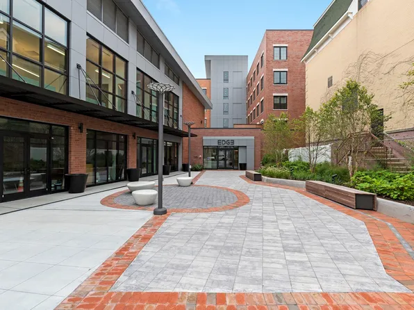 333 Washington Street image 8 of 16