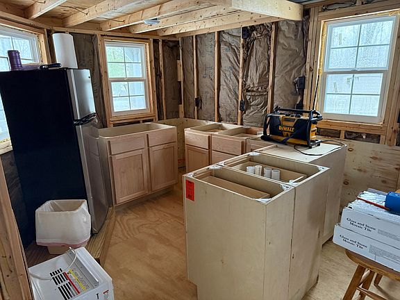 4th image of 5438 Highland Dr