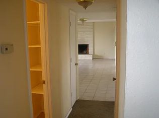 5727 Irving Blvd NW, Albuquerque, NM 87114