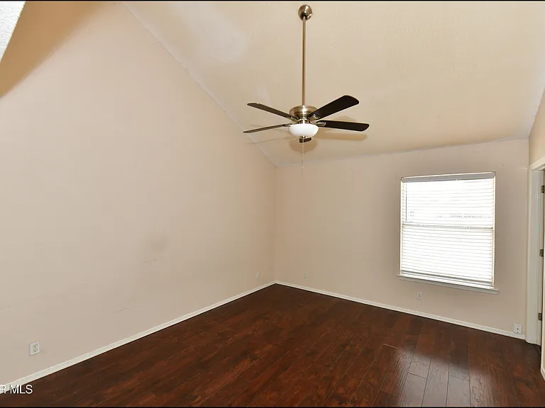 7737 Plaza Azul Rd — Photo 21