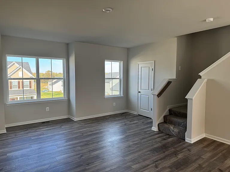1334 Red Clover Ln — Photo 10
