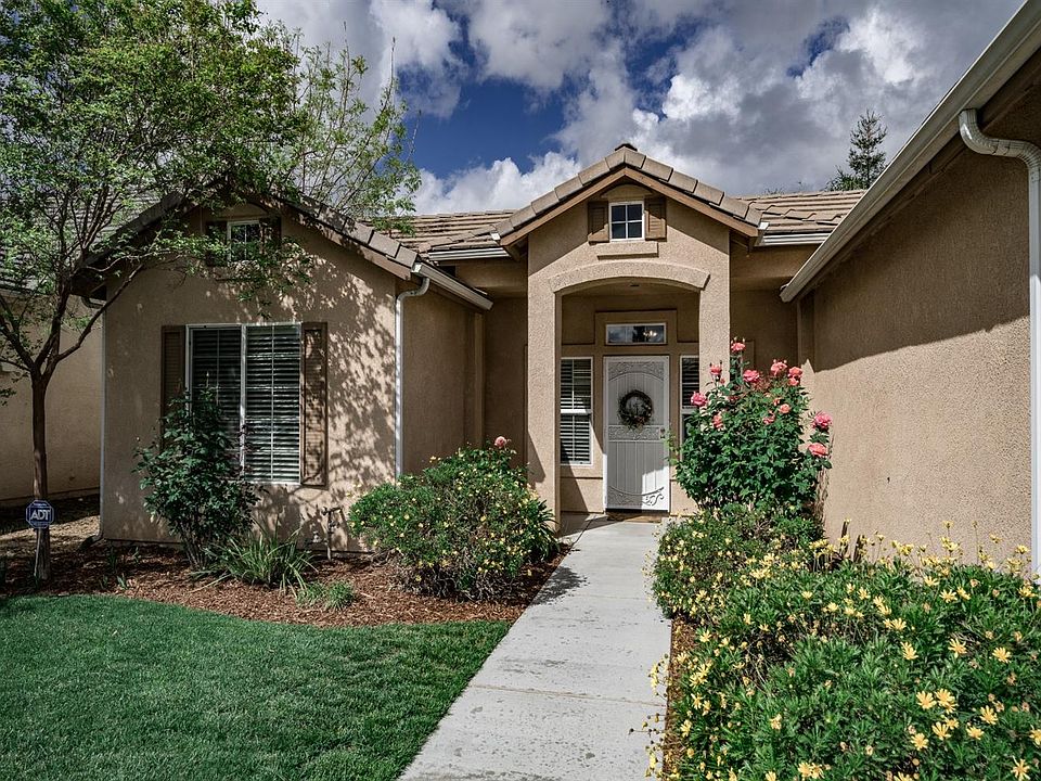 2nd image of 5551 N Ensanada Ave