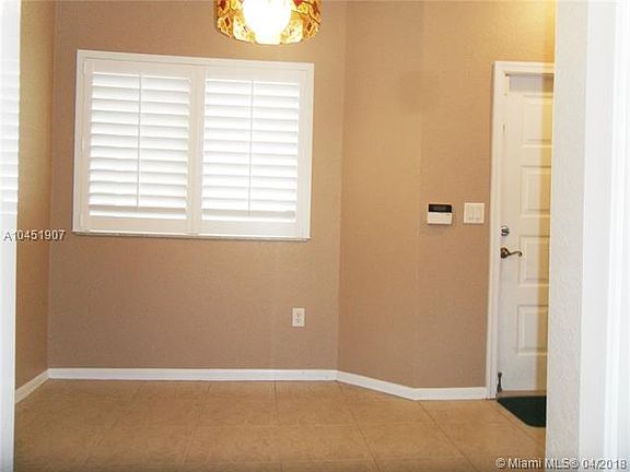 4th image of 7755 Yardley Dr APT 414