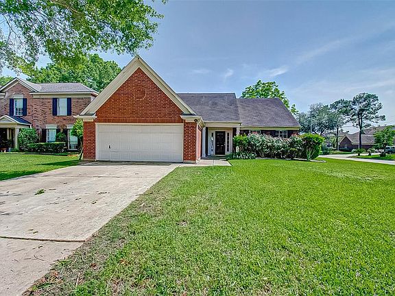 2nd image of 18179 Glenledi Dr