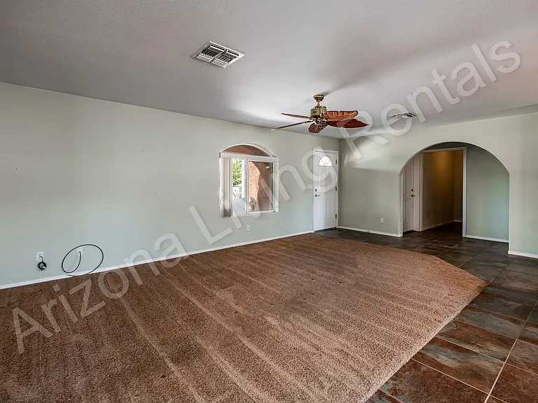 1714 Florence Ave — Photo 7