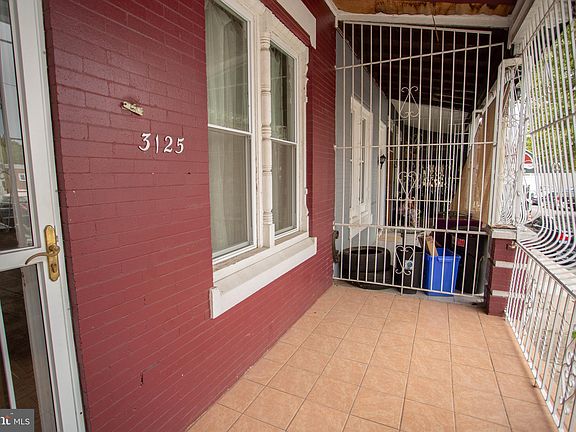 2nd image of 3125 N Franklin St