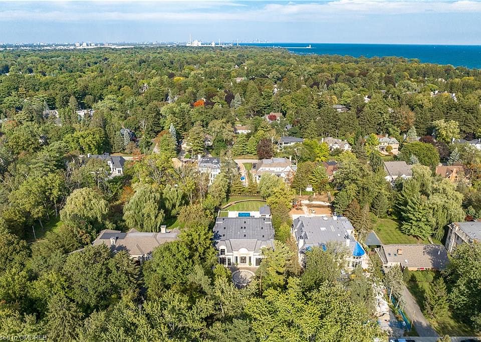 199 Chartwell Rd, Oakville, ON L6J 3Z7 MLS 40489922 Zillow