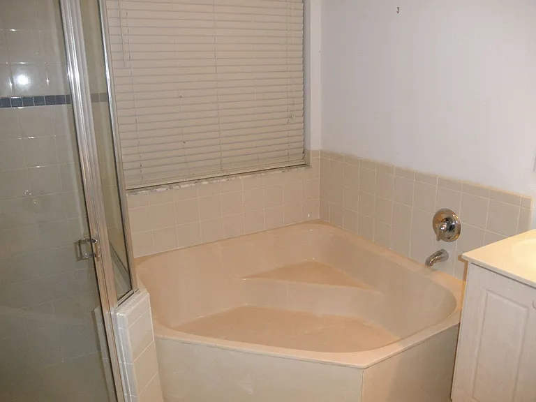 4311 N Magnolia Cir — Photo 17