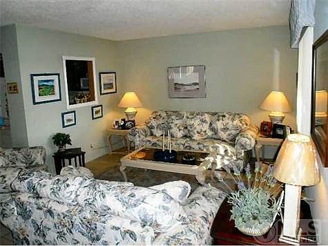 2nd image of 15054 Ashland Way APT C83