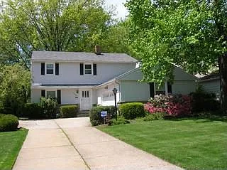 2184 Cedarview Dr photo 1