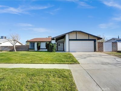1200 Dianron Rd, Palmdale, CA, 93551