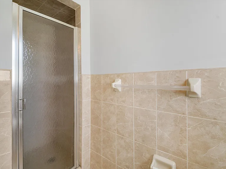 846 Hartsdale Rd — Photo 18
