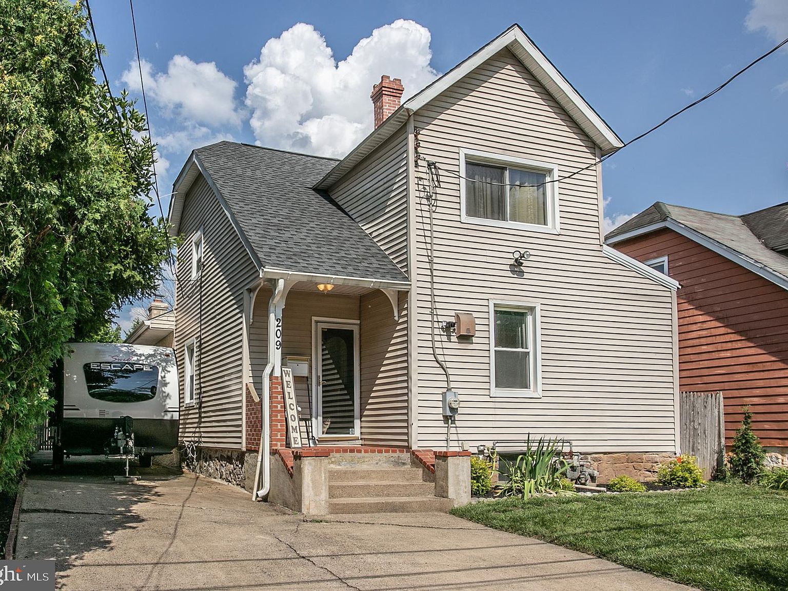 209 S Locust St, Ambler, PA 19002 MLS PAMC2076390 Zillow