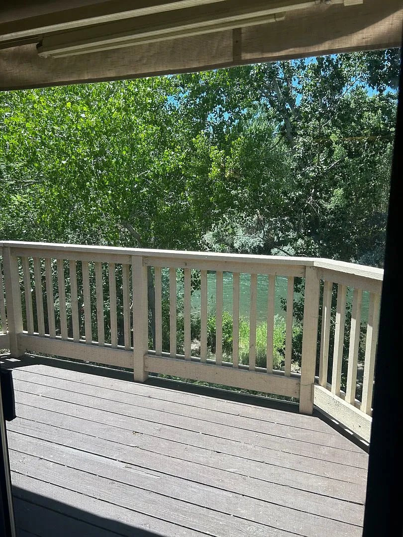 Idlewild Riverfront condo — Photo 3