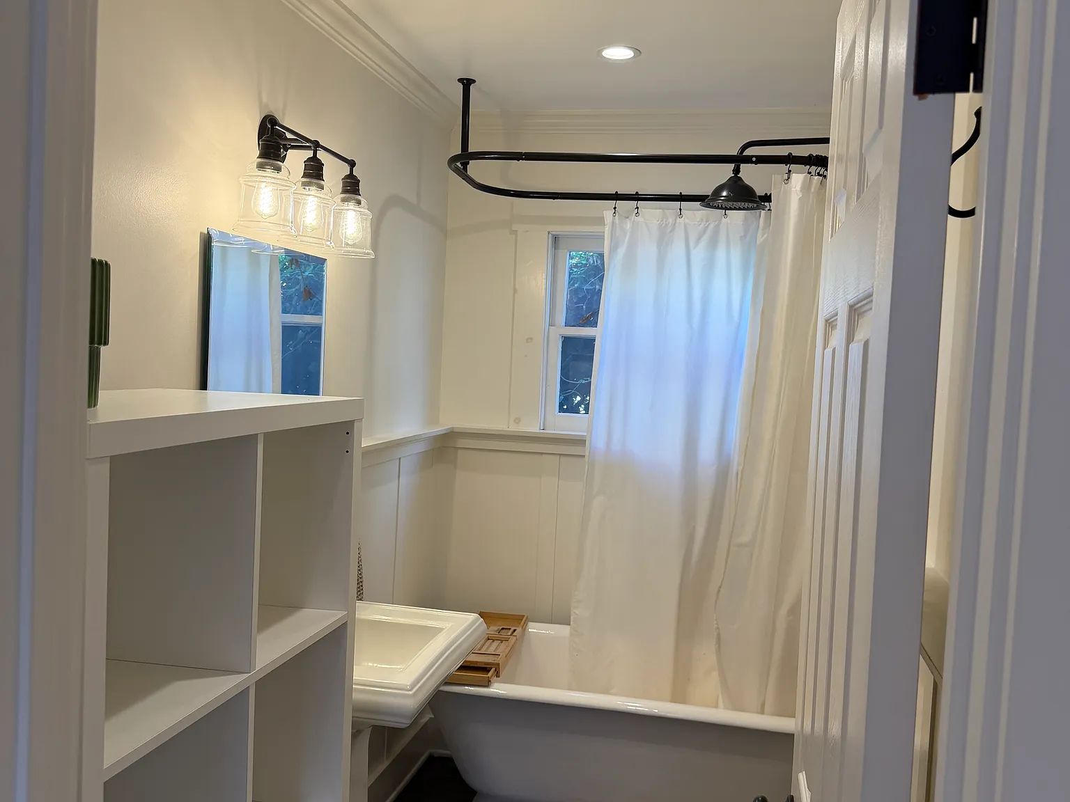 2 bed, 1625 sqft, $5,500 — Photo 4