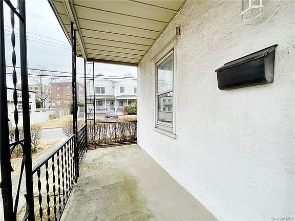 2nd image of 30 Orchard St