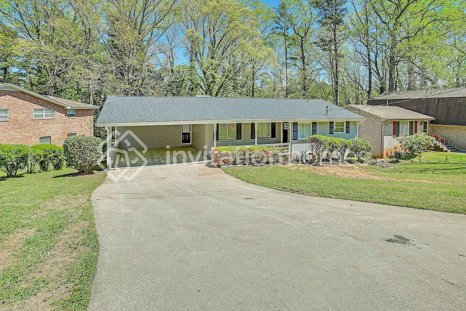 2074 Troutdale Dr Decatur, GA 30032 — Photo 1