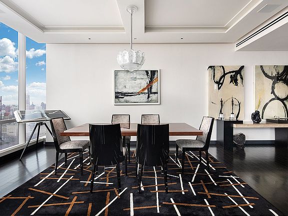 3rd image of 157 W 57th St APT 39B
