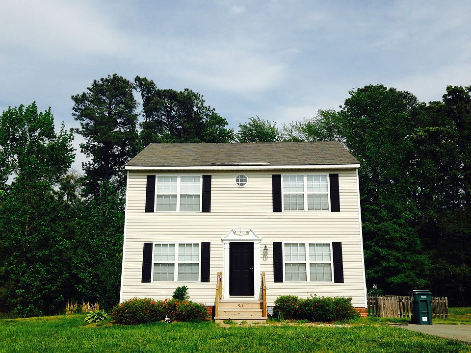 1st image of 912 Stonemeadow Dr