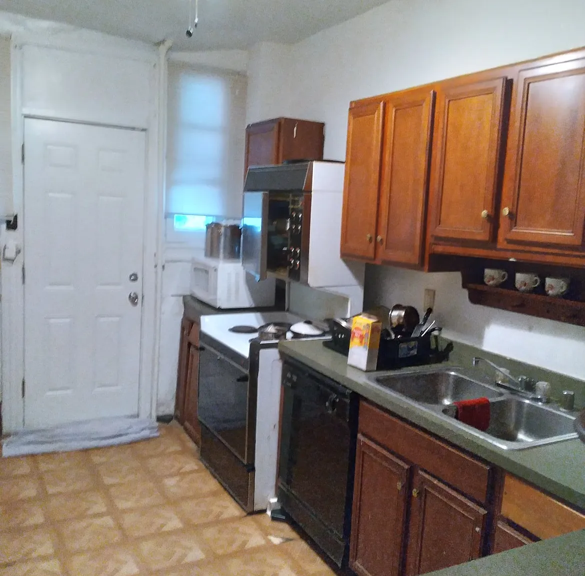 1 bed, 168 sqft, $525 — Photo 3