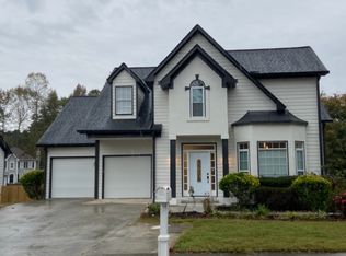 2292 Martingale Ln, Lawrenceville, GA 30044