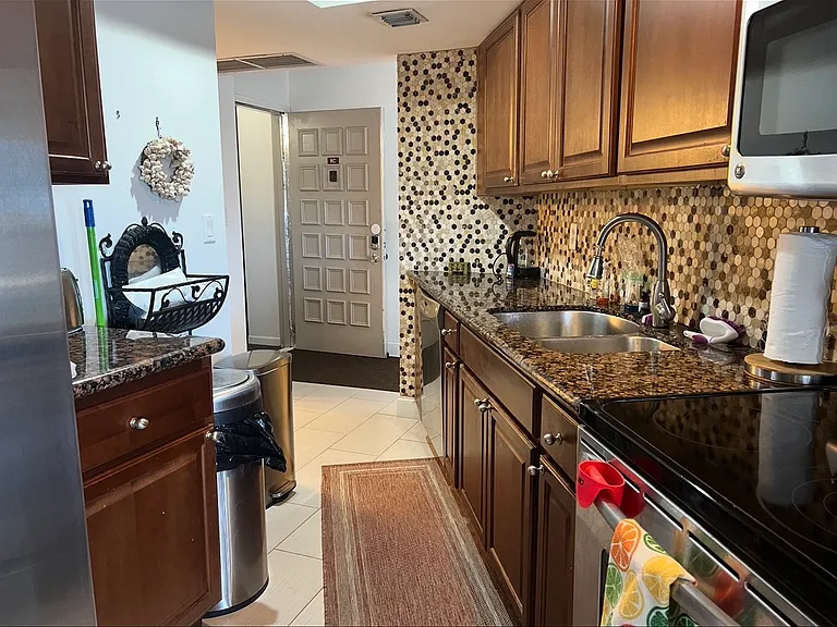 6901 Environ Blvd #8C — Photo 69