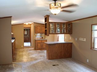 318 Frederick Corner Rd, Norridgewock, ME 04957