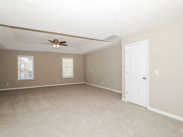 2462 Tolliver Dr — Photo 8